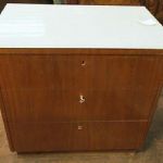 225 3612 CHEST OF DRAWERS